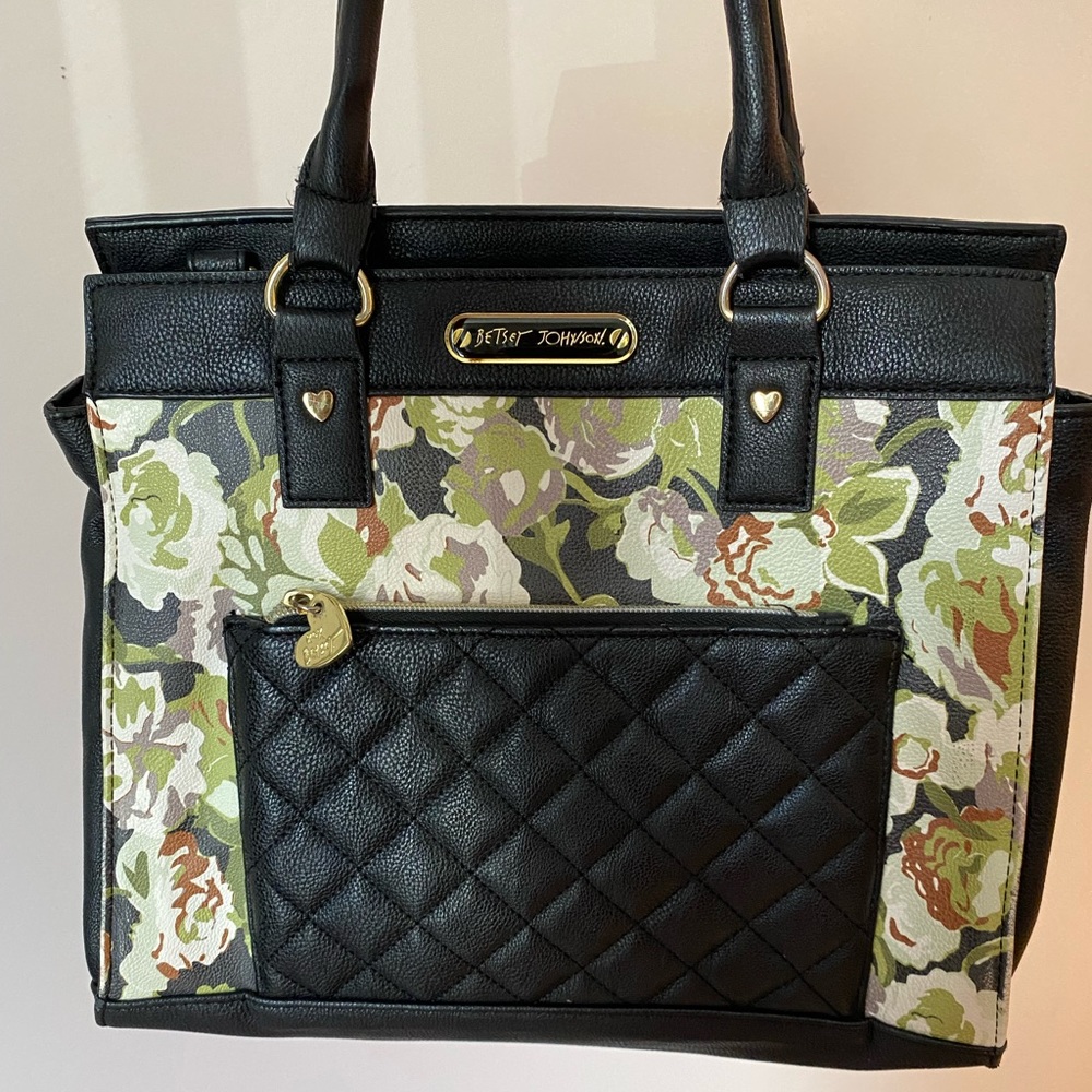 Faux leather floral print Betsy Johnson purse